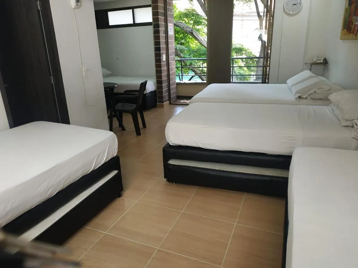 Aparta Hotel Montes La 70 Medellín Apartahotel